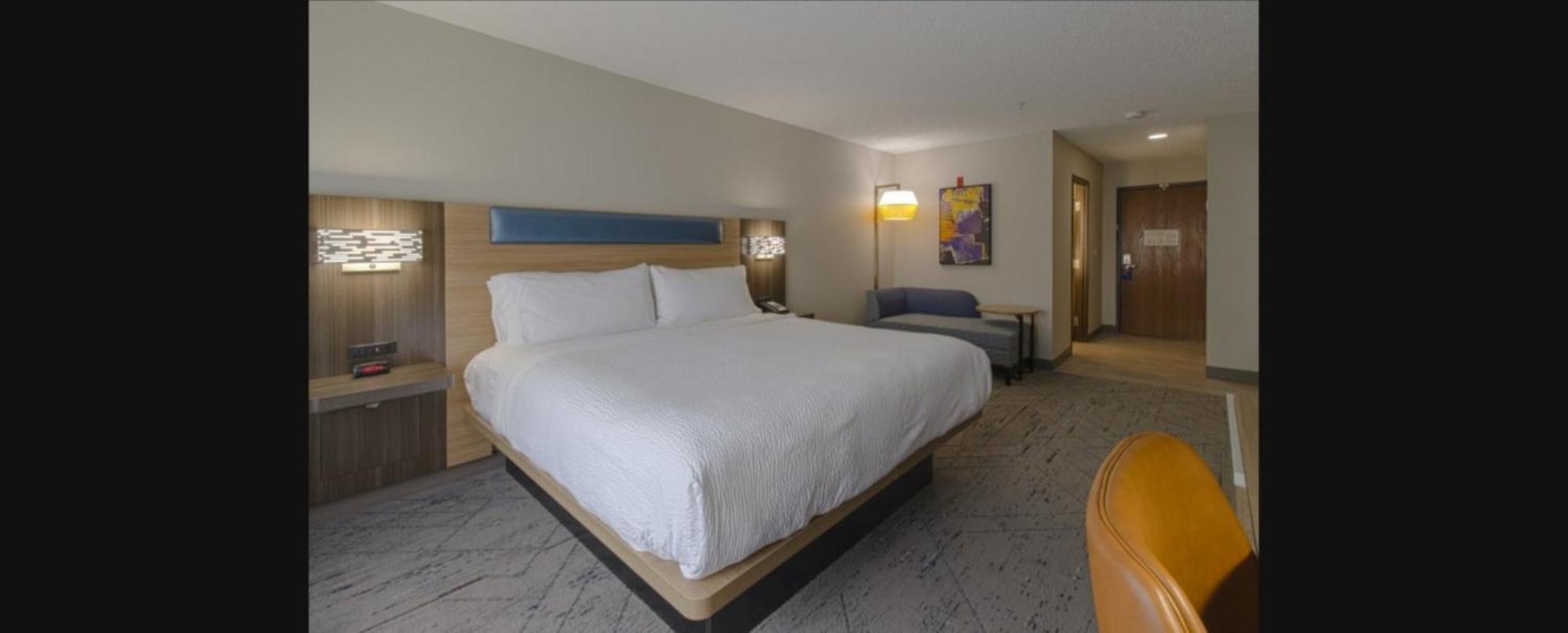 Holiday Inn Express Hartford-Newington By Ihg Exterior foto